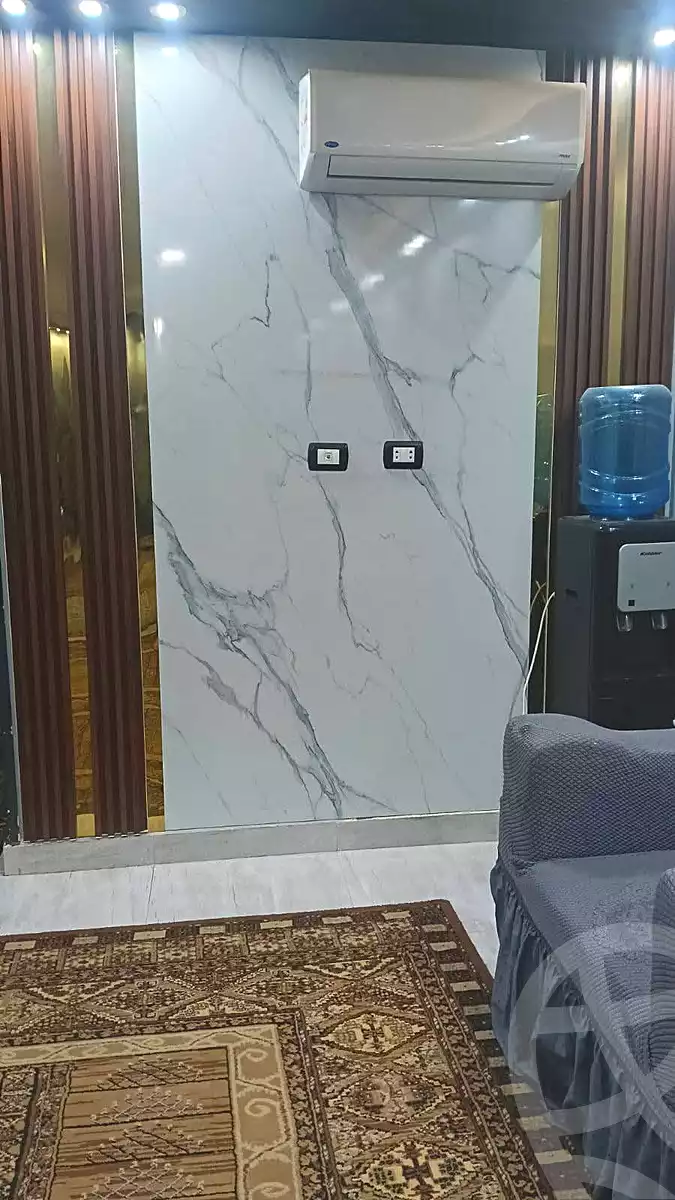https://aqarmap.com.eg/ar/listing/7069161-for-sale-cairo-helwan-ahmed-enci-st