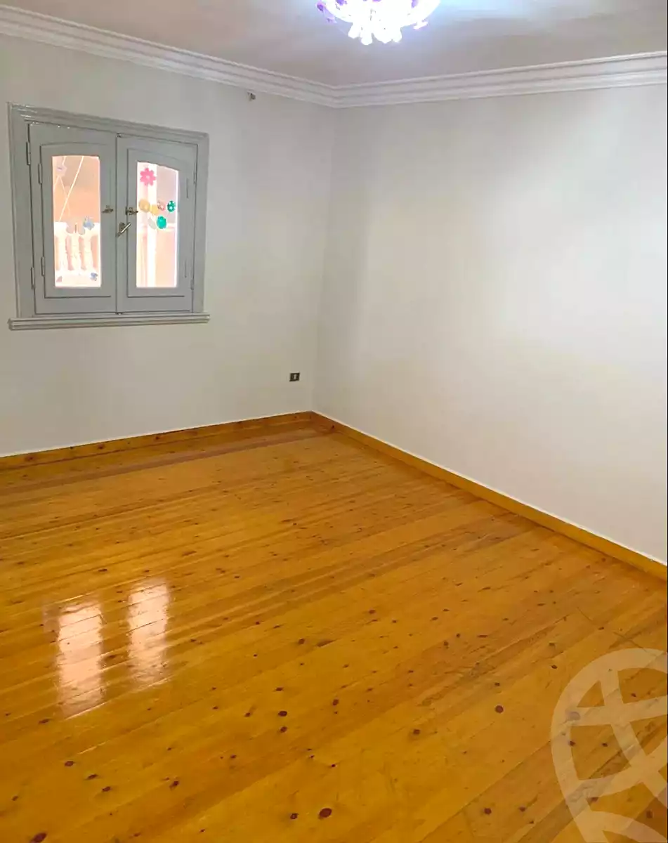 https://aqarmap.com.eg/ar/listing/7069245-for-sale-alexandria-al-agamy-el-hanouvel