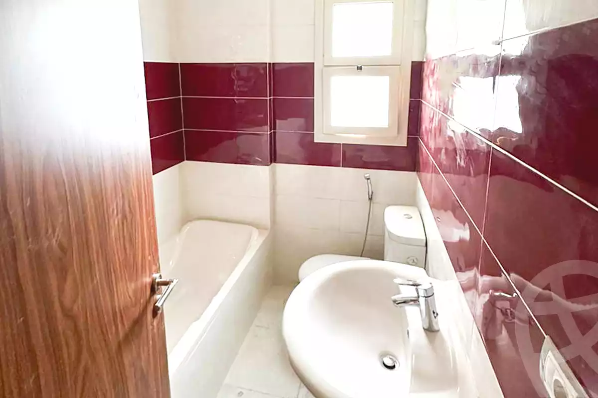 https://aqarmap.com.eg/ar/listing/7069280-for-sale-alexandria-smouha-compounds-in-smouha-antoniadis-city-compound