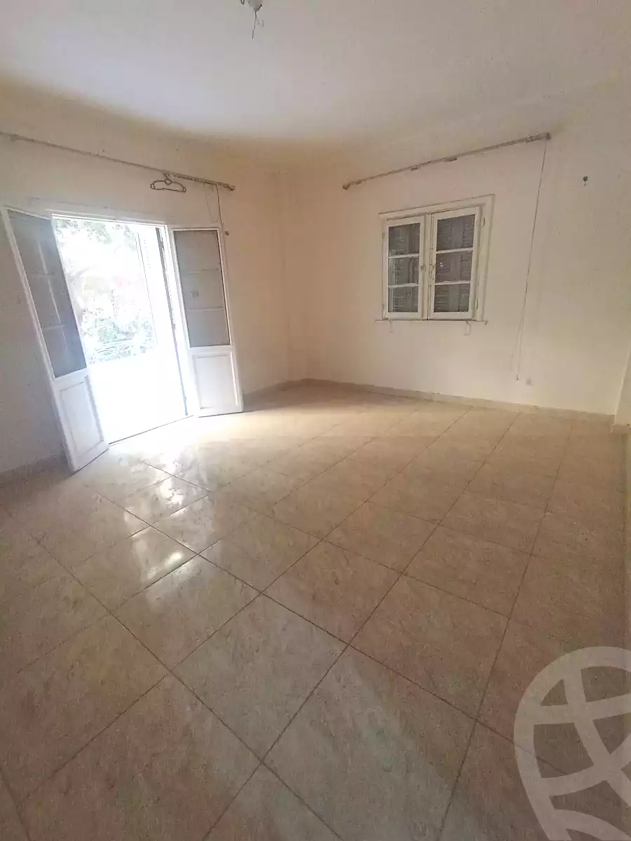 https://aqarmap.com.eg/ar/listing/7069403-for-sale-cairo-helwan-mostafa-fahmy-st