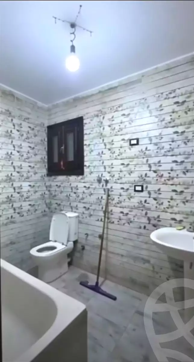 https://aqarmap.com.eg/ar/listing/7069406-for-sale-cairo-ain-shams-ahmed-esmat-st