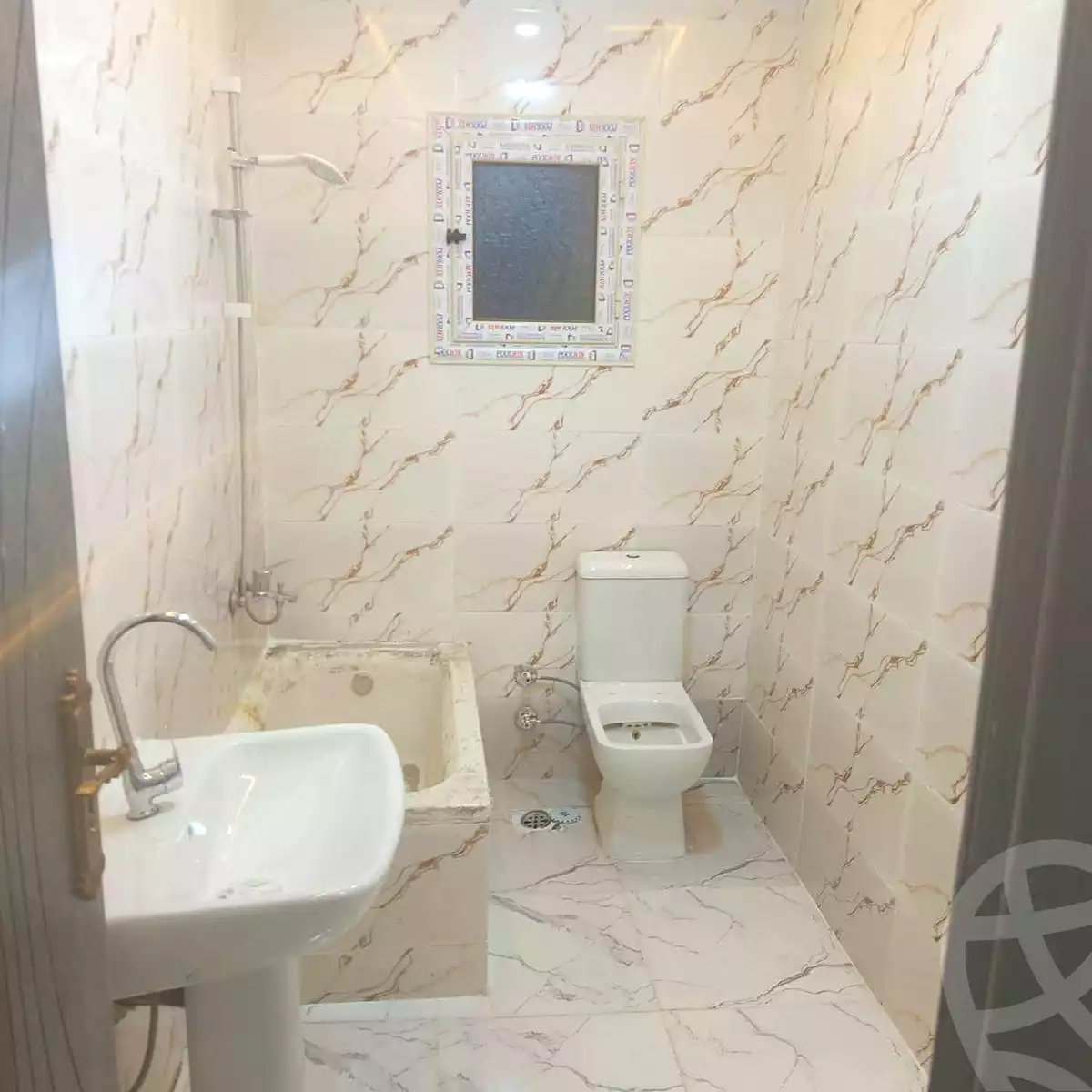 https://aqarmap.com.eg/ar/listing/7069522-for-sale-alexandria-al-agamy-lbytsh-mohamed-el-fardi-st