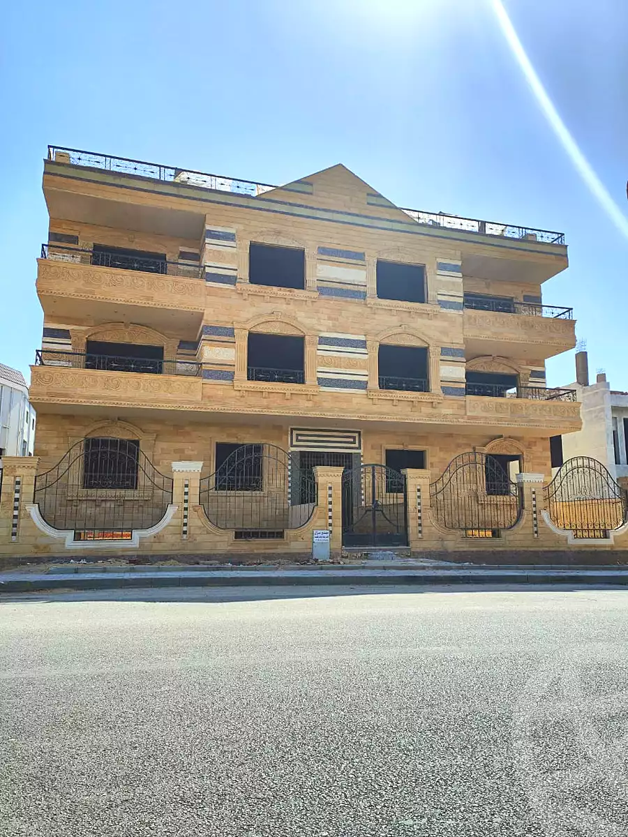 https://aqarmap.com.eg/ar/listing/7069974-for-sale-cairo-new-cairo-gharb-el-golf-emtedad-gharb-el-golf
