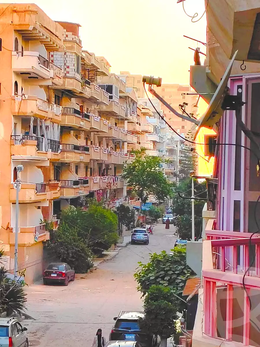 https://aqarmap.com.eg/en/listing/7070037-for-sale-alexandria-al-agamy-shataa-el-nakheel