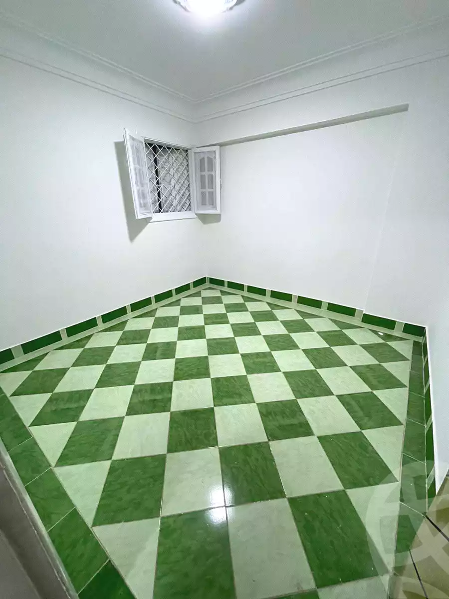 https://aqarmap.com.eg/ar/listing/7070238-for-sale-alexandria-lsywf-el-falki