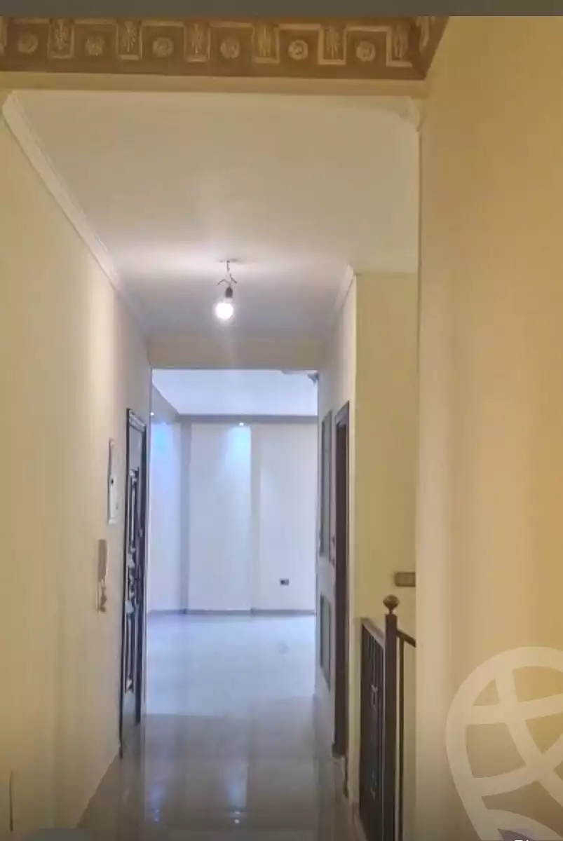 https://aqarmap.com.eg/en/listing/7070641-for-rent-cairo-new-cairo-first-settlement-mhwr-mstfy-kml