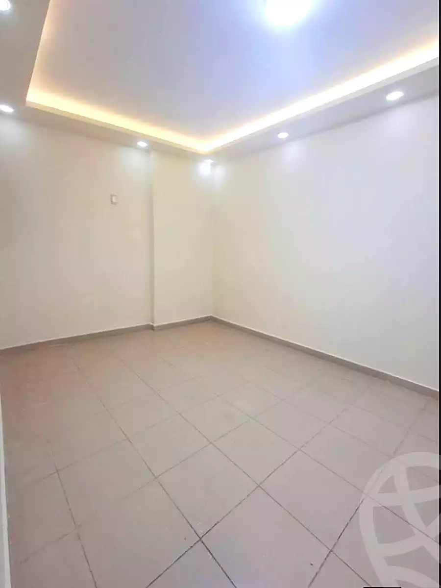 https://aqarmap.com.eg/en/listing/7070712-for-sale-alexandria-al-agamy-lbytsh-shahr-al-assal-st