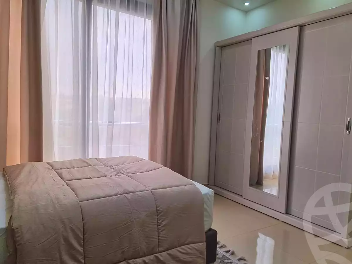 https://aqarmap.com.eg/ar/listing/7070698-for-rent-cairo-new-cairo-90th-street-auc