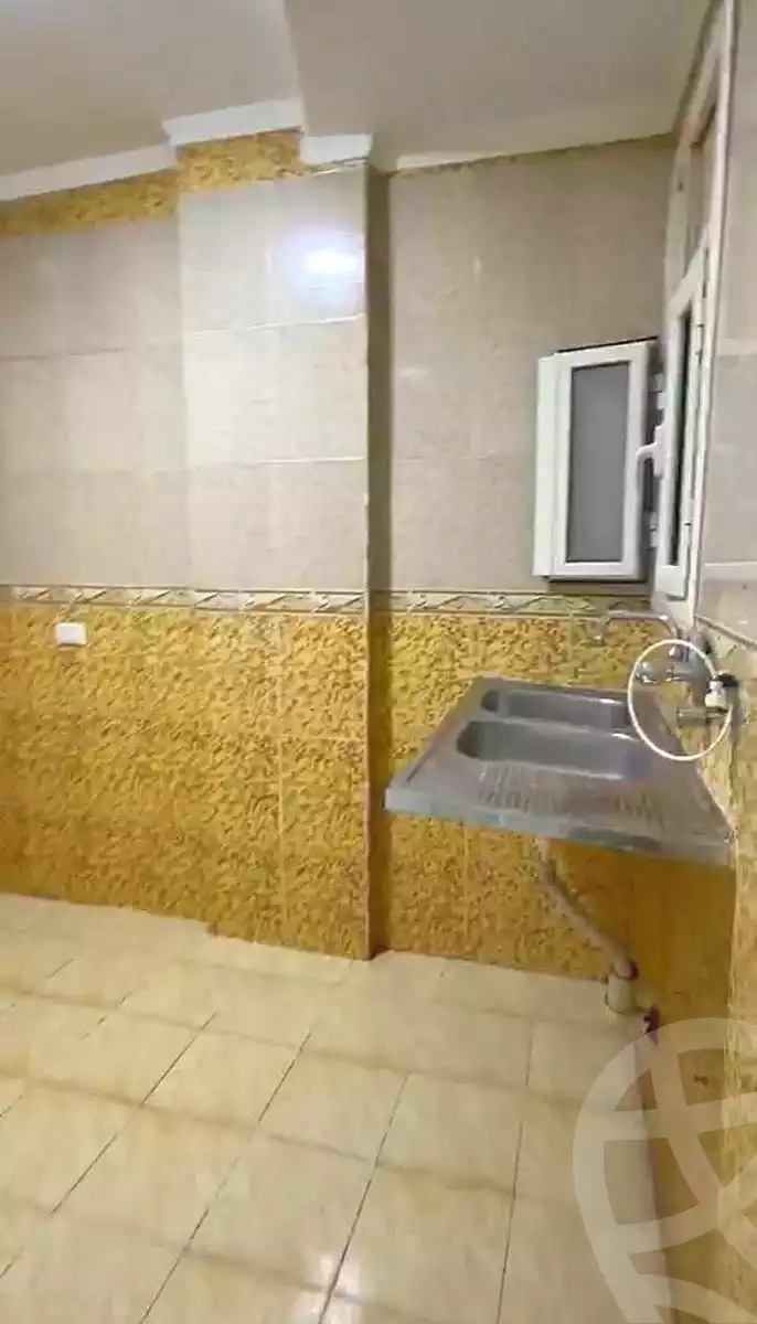 https://aqarmap.com.eg/ar/listing/7070800-for-sale-cairo-ain-shams-ain-shams-el-sharkia-el-zahraa-st