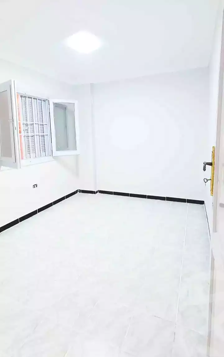 https://aqarmap.com.eg/en/listing/7070832-for-sale-alexandria-al-agamy-shataa-el-nakheel