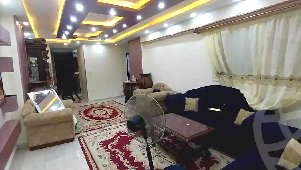 https://aqarmap.com.eg/ar/listing/7070897-for-sale-cairo-helwan-mohamed-sayed-ahmed-st