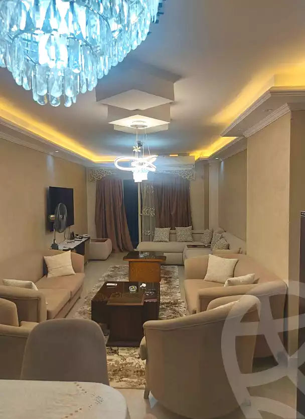 https://aqarmap.com.eg/en/listing/7070905-for-sale-cairo-helwan-helwan-el-sharkeya-latif-basha-st