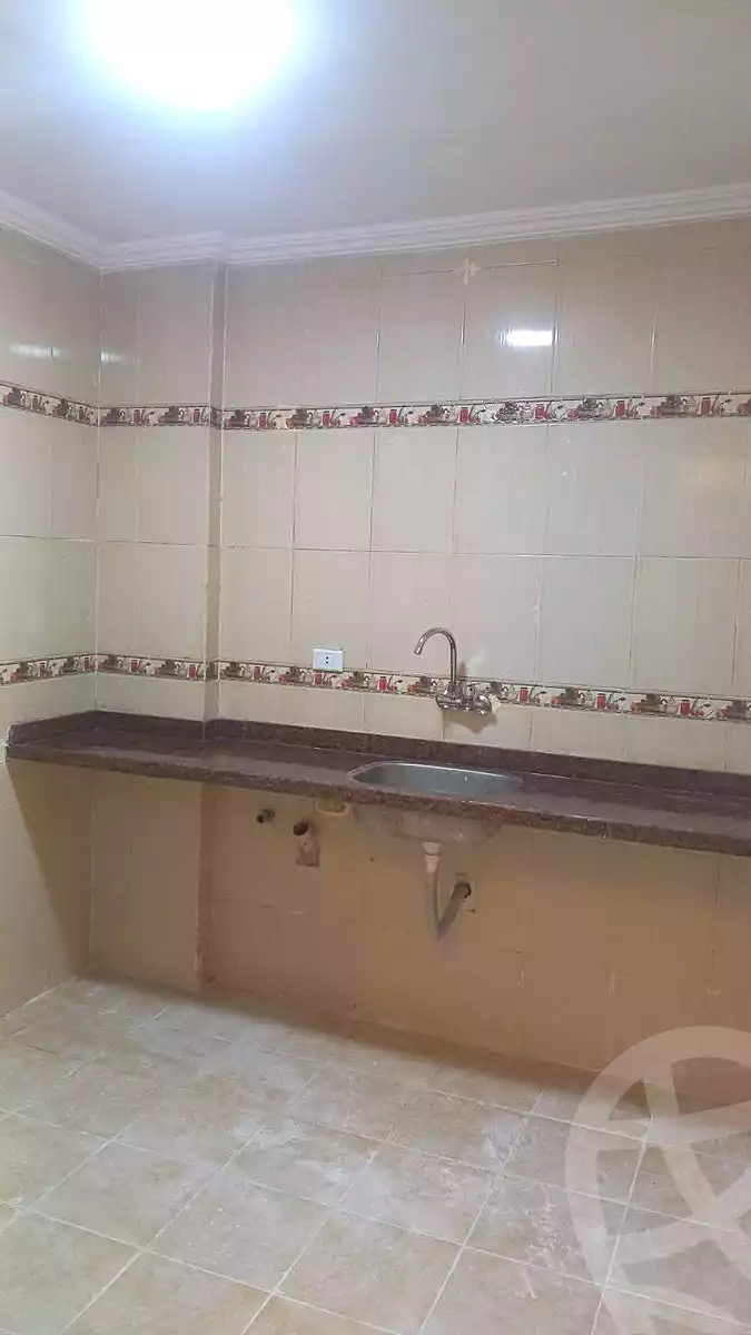 https://aqarmap.com.eg/ar/listing/7070974-for-sale-alexandria-sydy-bshr-sydy-bshr-bhry-gamal-abd-el-nasir-st