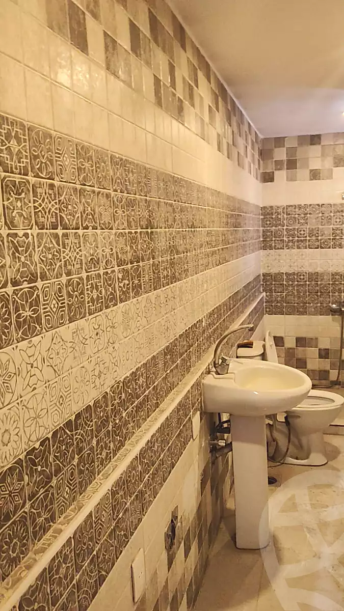 https://aqarmap.com.eg/ar/listing/7070831-for-sale-cairo-el-mohandesen-shr-jm-ldwl-l-rby