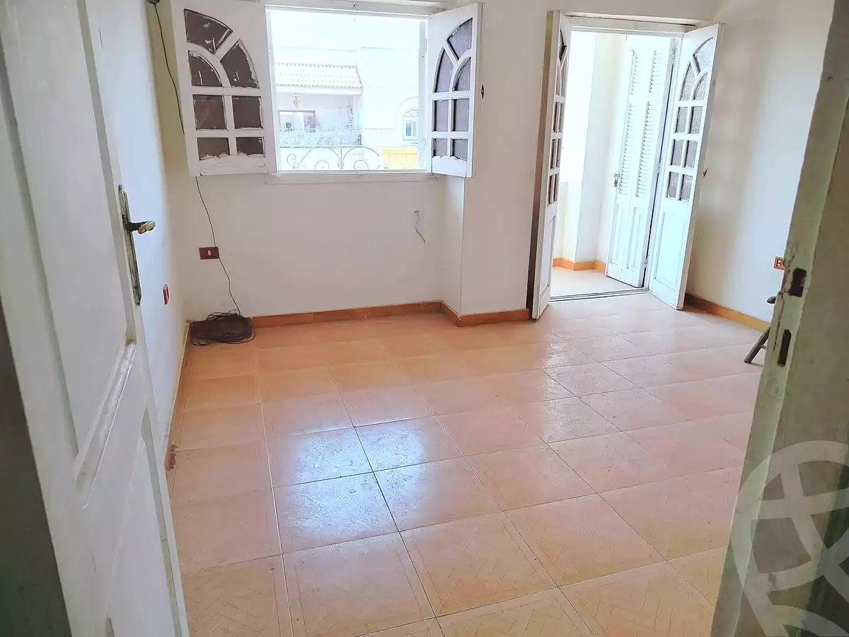 https://aqarmap.com.eg/ar/listing/7071021-for-rent-cairo-helwan-el-ezba-el-qebliah-ragheb-st