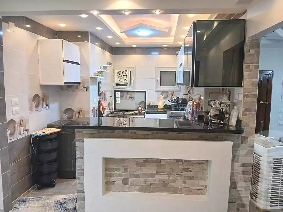 https://aqarmap.com.eg/ar/listing/7071074-for-sale-cairo-el-haram-shareaa-khatem-el-morsalen