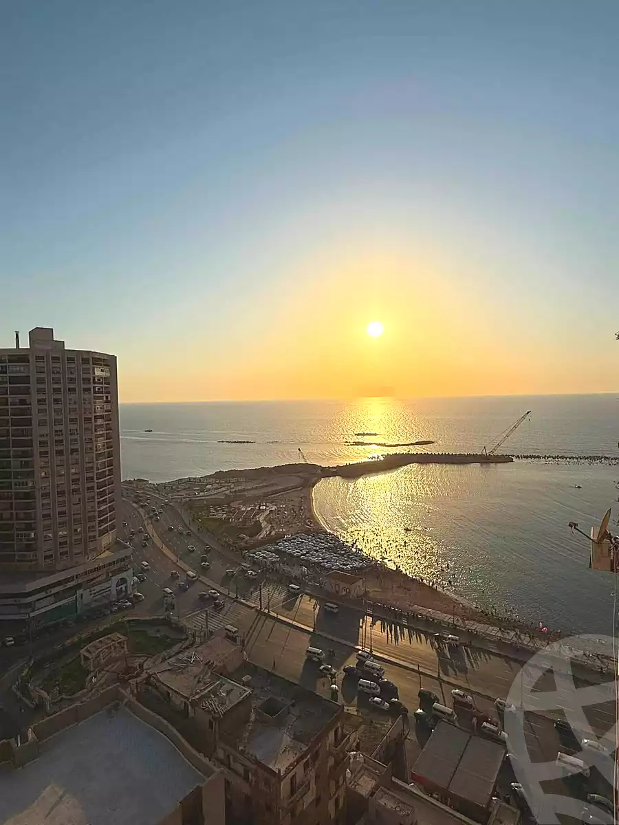 https://aqarmap.com.eg/en/listing/7071278-for-sale-alexandria-sydy-bshr-sydy-bshr-bhry-shr-khld-bn-lwlyd