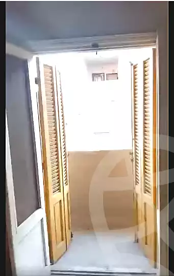 https://aqarmap.com.eg/ar/listing/7071384-for-sale-cairo-helwan-tqsym-lnsr