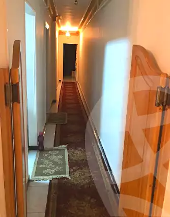 https://aqarmap.com.eg/ar/listing/7071387-for-rent-alexandria-lauran