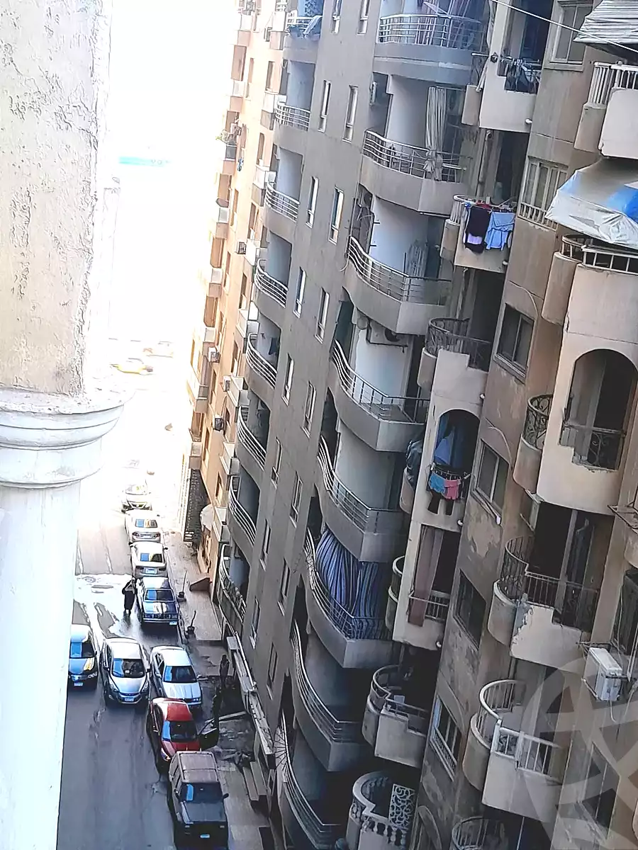 https://aqarmap.com.eg/ar/listing/7071394-for-sale-alexandria-sydy-bshr-sydy-bshr-bhry