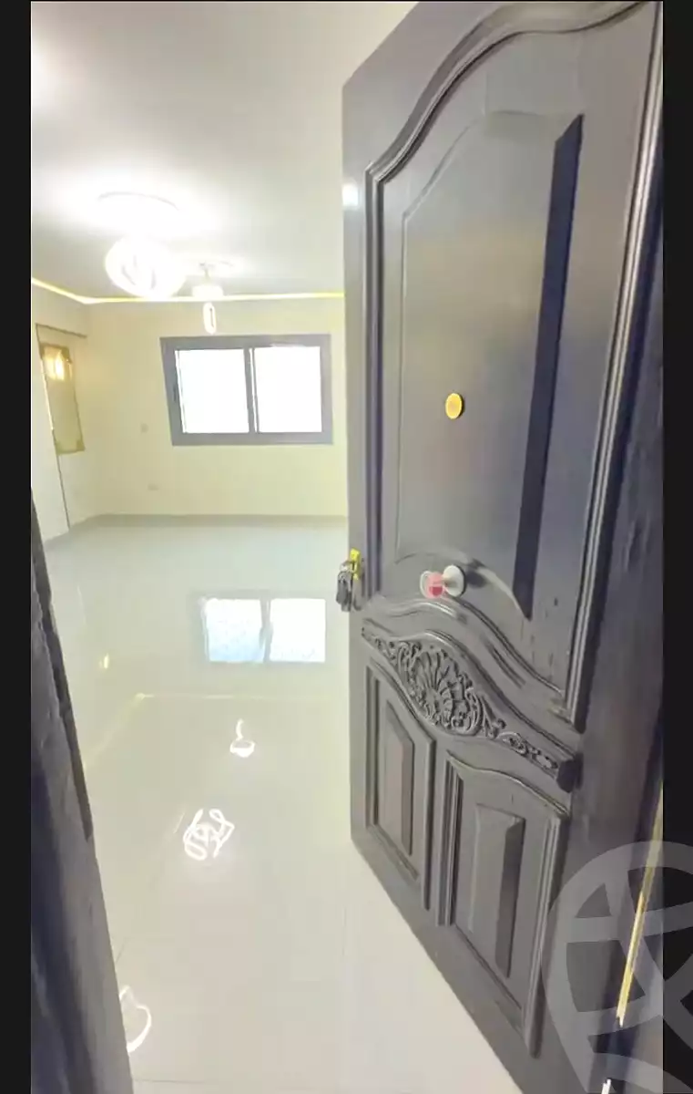 https://aqarmap.com.eg/ar/listing/7071643-for-sale-cairo-ain-shams-el-naam