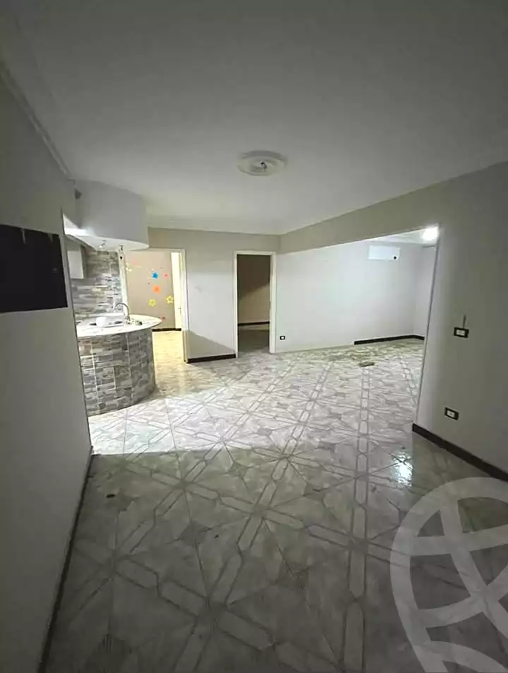 https://aqarmap.com.eg/ar/listing/7071819-for-sale-cairo-ain-shams-ain-shams-el-sharkia-el-eshrein-stt