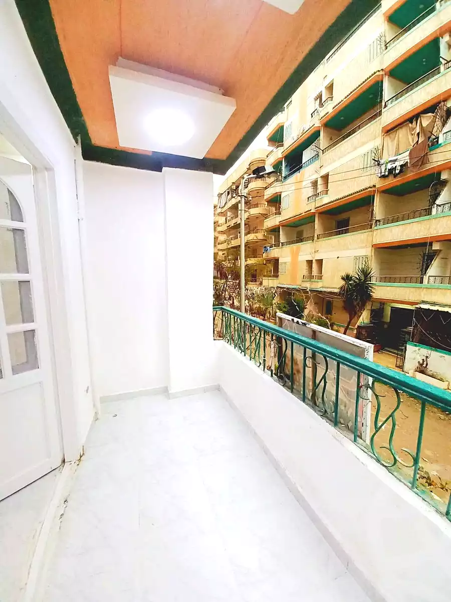 https://aqarmap.com.eg/ar/listing/7071835-for-sale-alexandria-al-agamy-shataa-el-nakheel