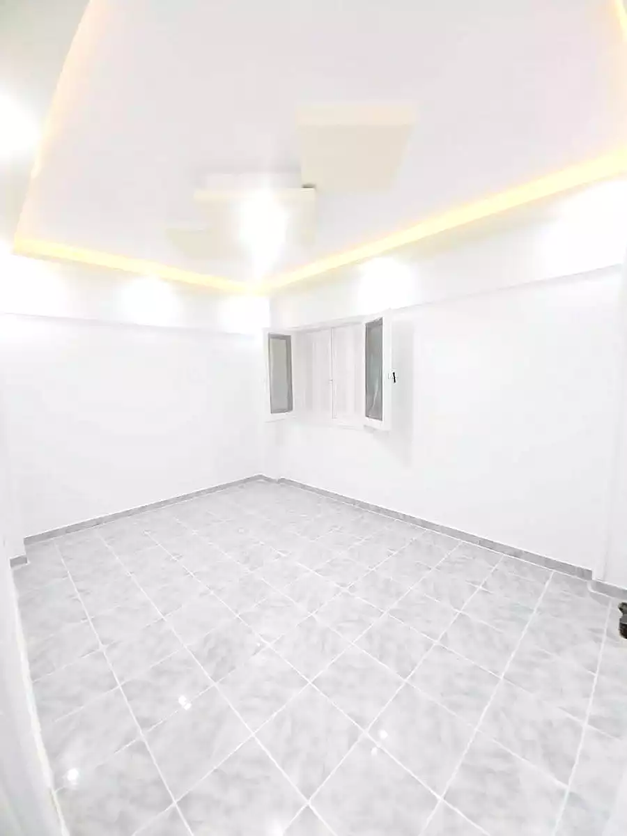 https://aqarmap.com.eg/ar/listing/7071848-for-sale-alexandria-al-agamy-shataa-el-nakheel
