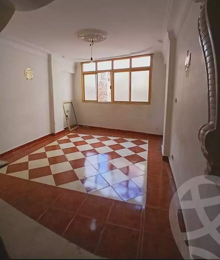 https://aqarmap.com.eg/ar/listing/7071870-for-sale-alexandria-lsywf-el-falki