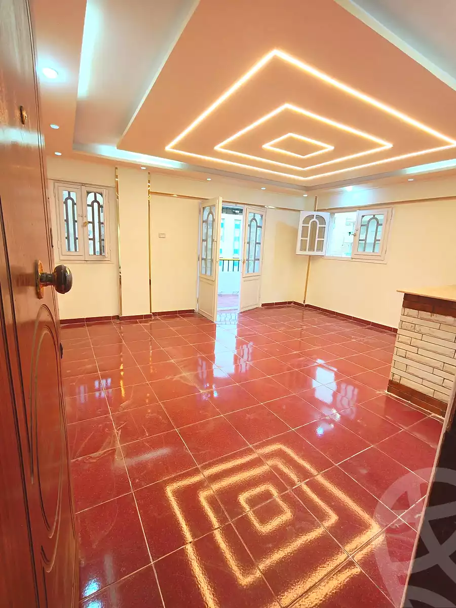 https://aqarmap.com.eg/ar/listing/7071925-for-sale-alexandria-al-agamy-shataa-el-nakheel