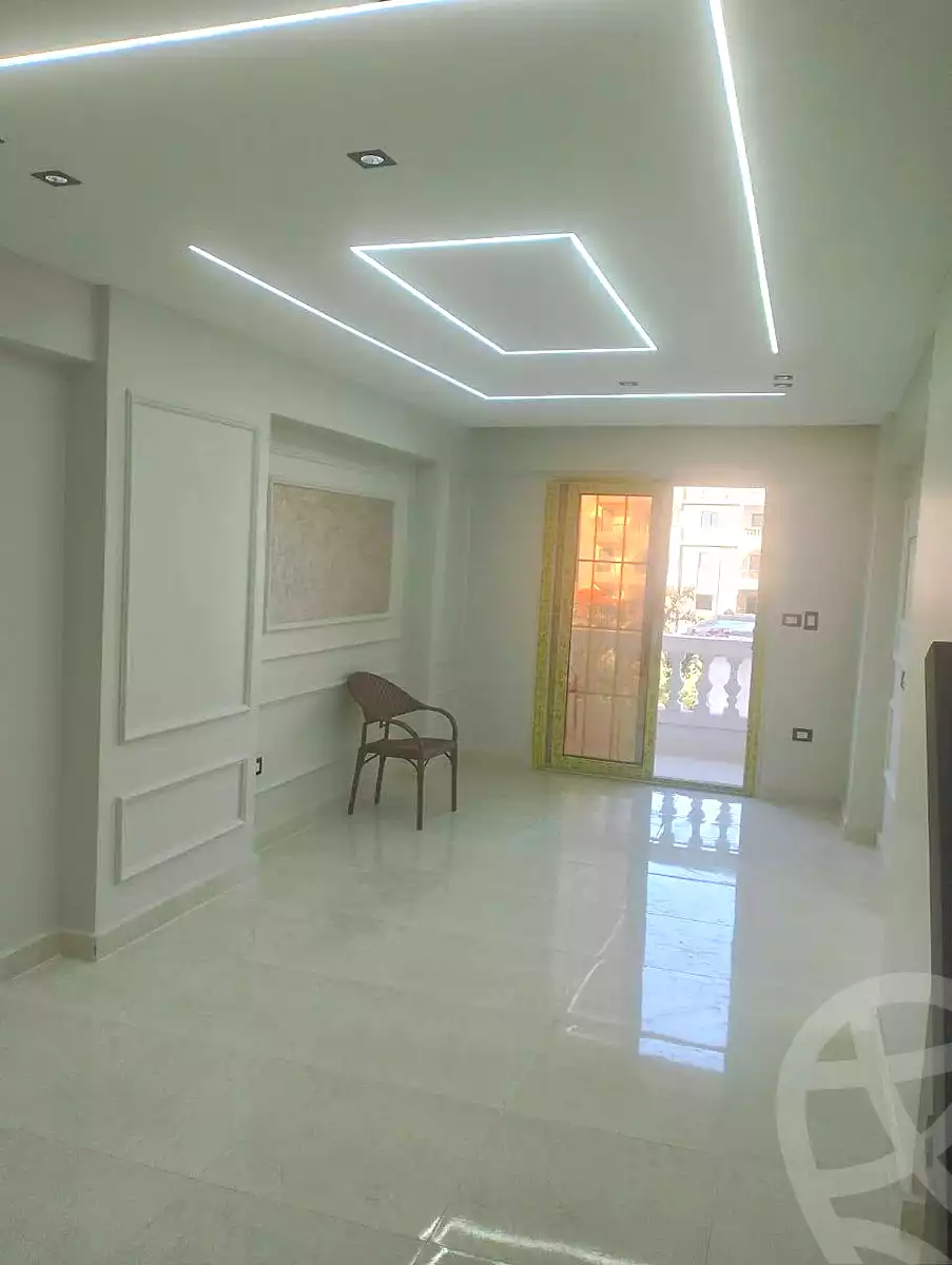 https://aqarmap.com.eg/ar/listing/7071957-for-rent-alexandria-al-agamy-lbytsh-bianchiii