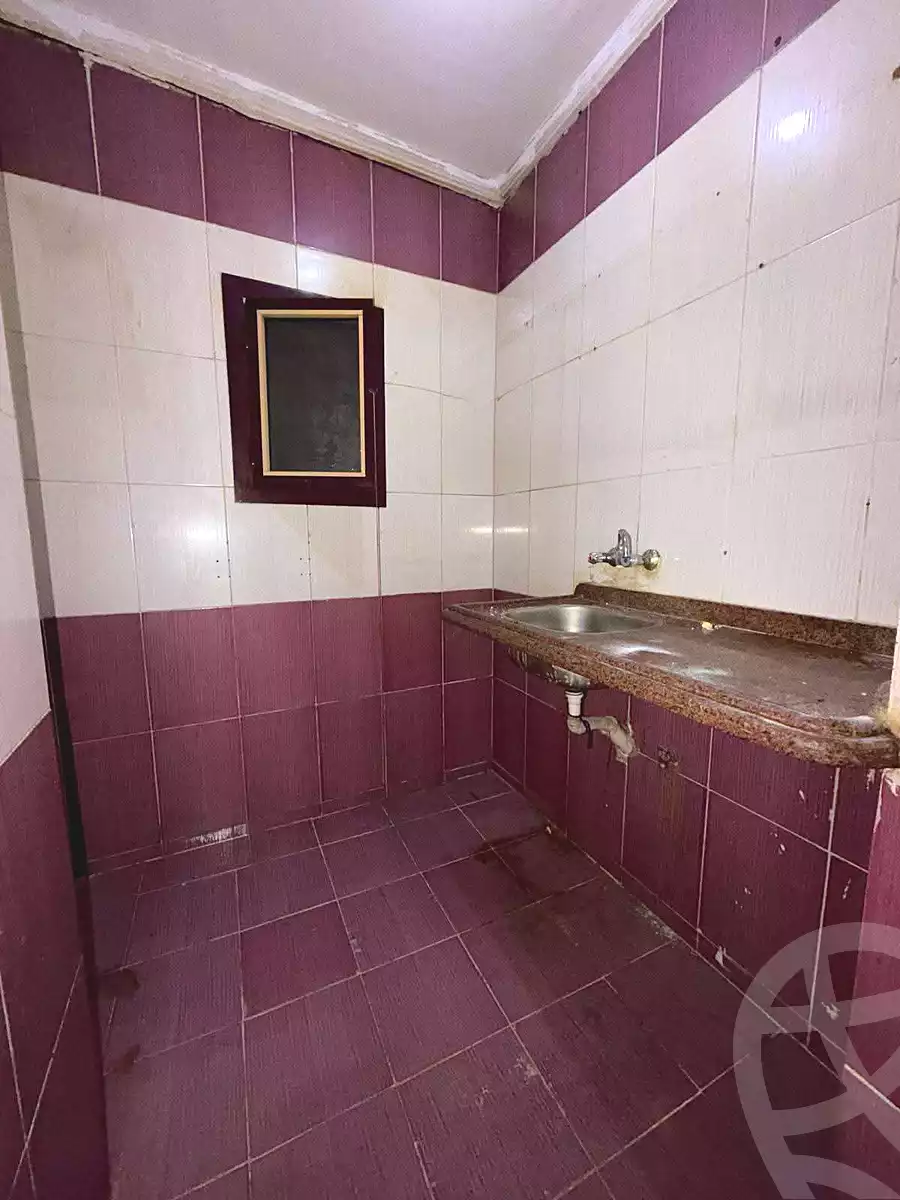 https://aqarmap.com.eg/ar/listing/7072001-for-sale-alexandria-el-asafra-shr-45