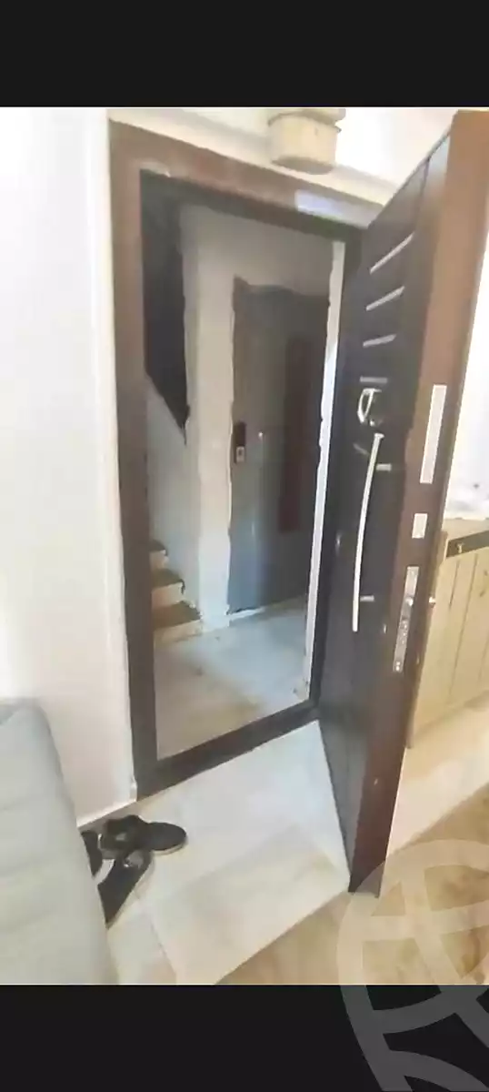 https://aqarmap.com.eg/ar/listing/7072126-for-sale-alexandria-sydy-bshr-sydy-bshr-bhry-gamal-abd-el-nasir-st