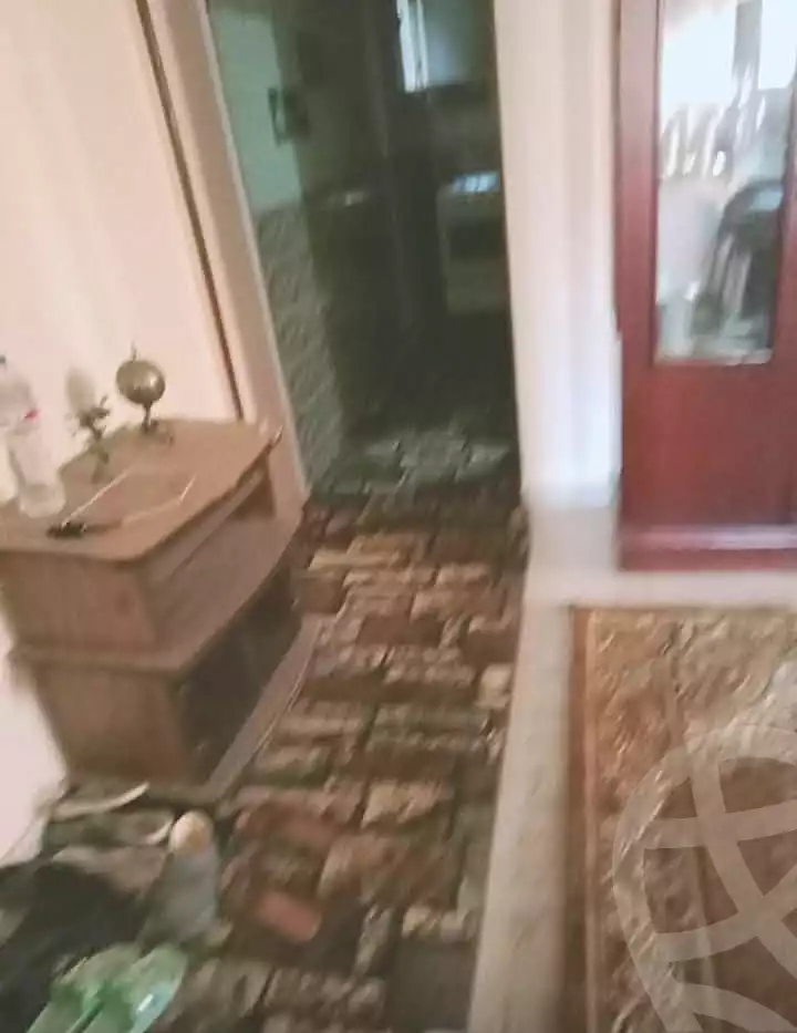 https://aqarmap.com.eg/en/listing/7072145-for-sale-cairo-nozha-2-el-khamseen-st