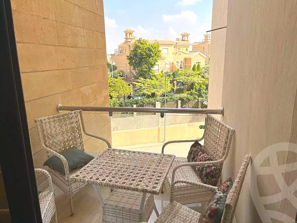 https://aqarmap.com.eg/ar/listing/7072214-for-rent-cairo-new-cairo-compounds-byrl-d-rw