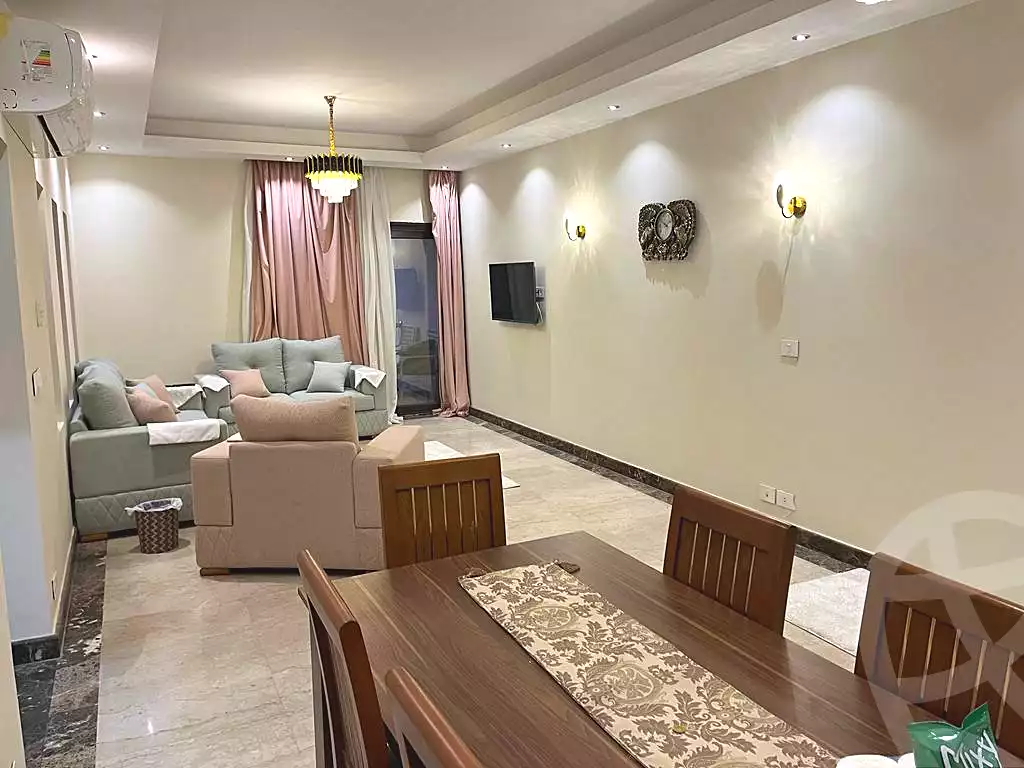 https://aqarmap.com.eg/ar/listing/7072214-for-rent-cairo-new-cairo-compounds-byrl-d-rw