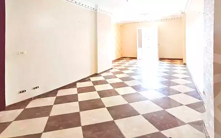 https://aqarmap.com.eg/ar/listing/7072269-for-rent-alexandria-moharram-bey