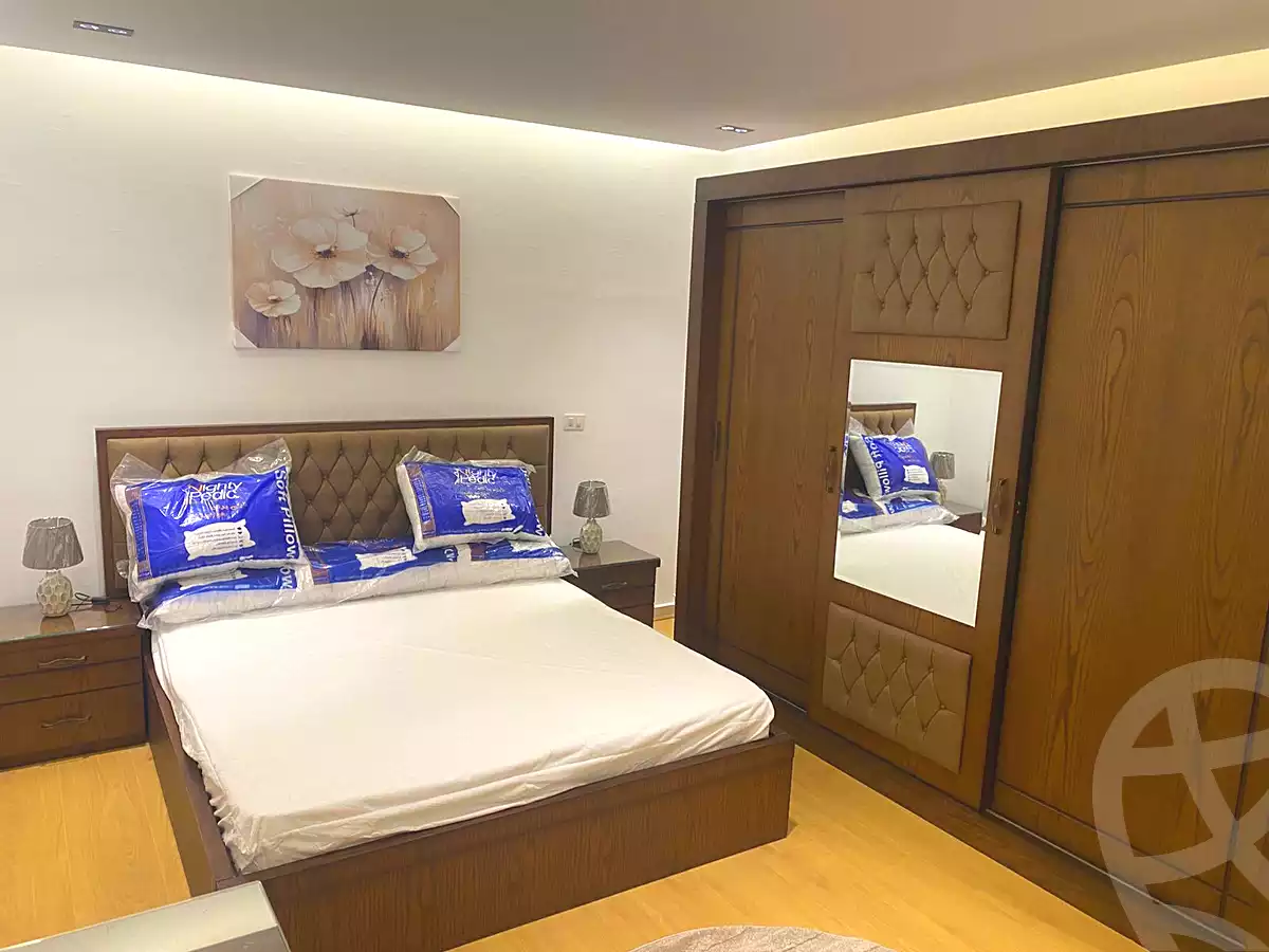 https://aqarmap.com.eg/ar/listing/7072271-for-rent-cairo-new-cairo-lrhb-city-mtdd-lrhb-radwan-allam-st