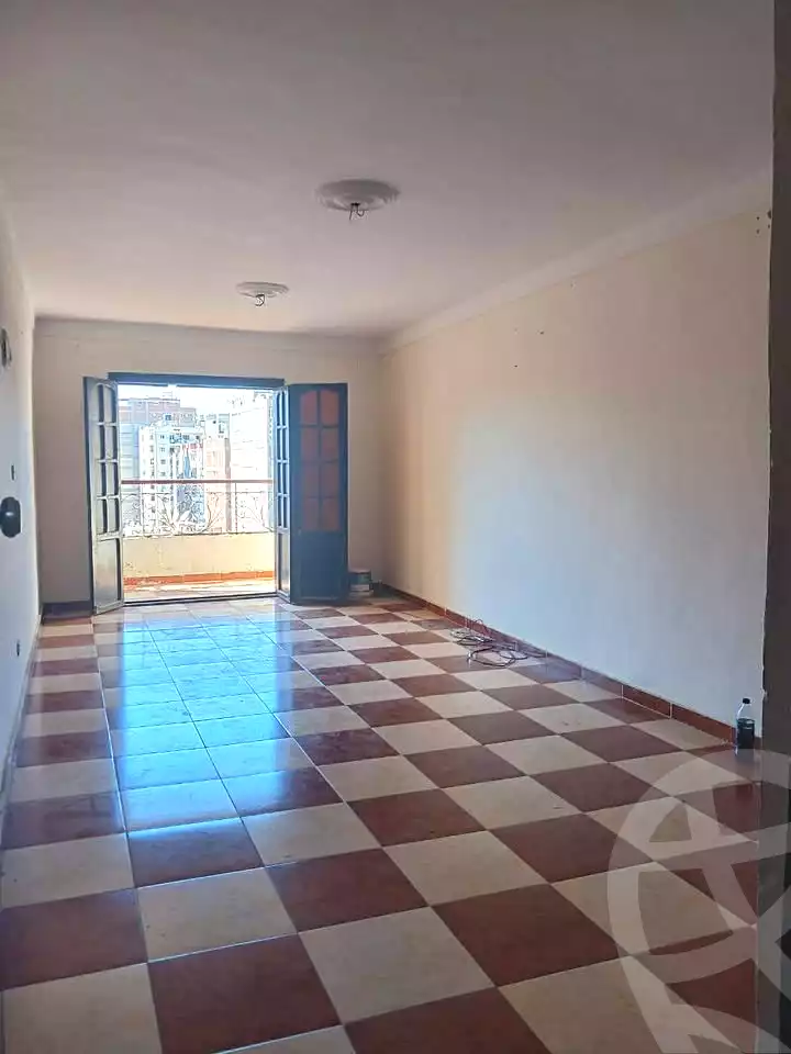 https://aqarmap.com.eg/en/listing/7072286-for-rent-alexandria-lsywf-shamaa
