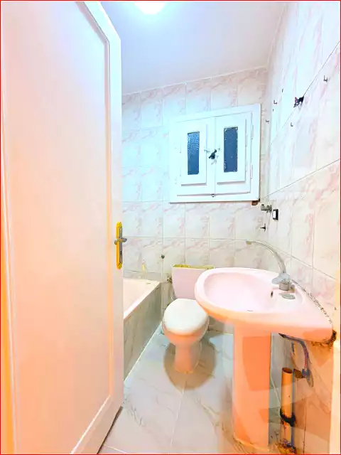 https://aqarmap.com.eg/ar/listing/7072464-for-sale-alexandria-al-agamy-shataa-el-nakheel