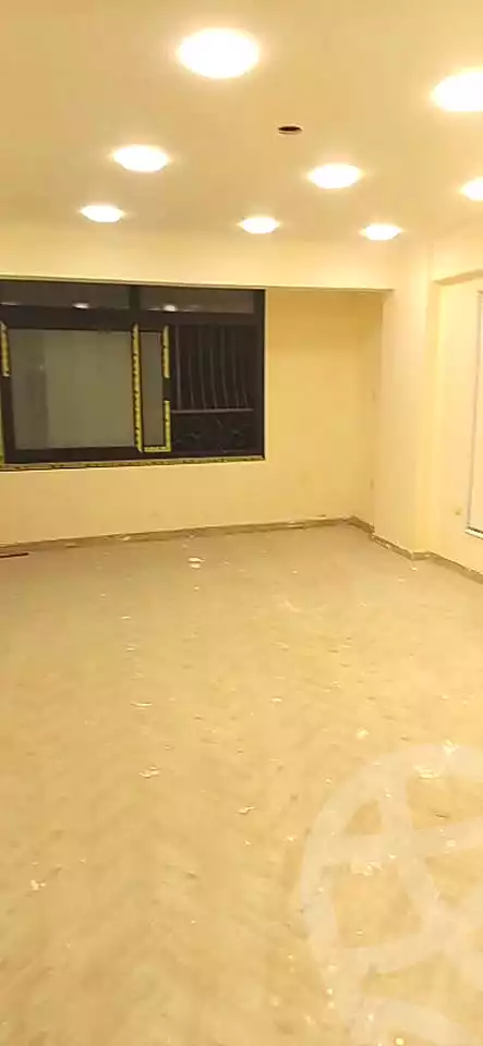 https://aqarmap.com.eg/ar/listing/7072484-for-sale-alexandria-al-agamy-el-hanouvel
