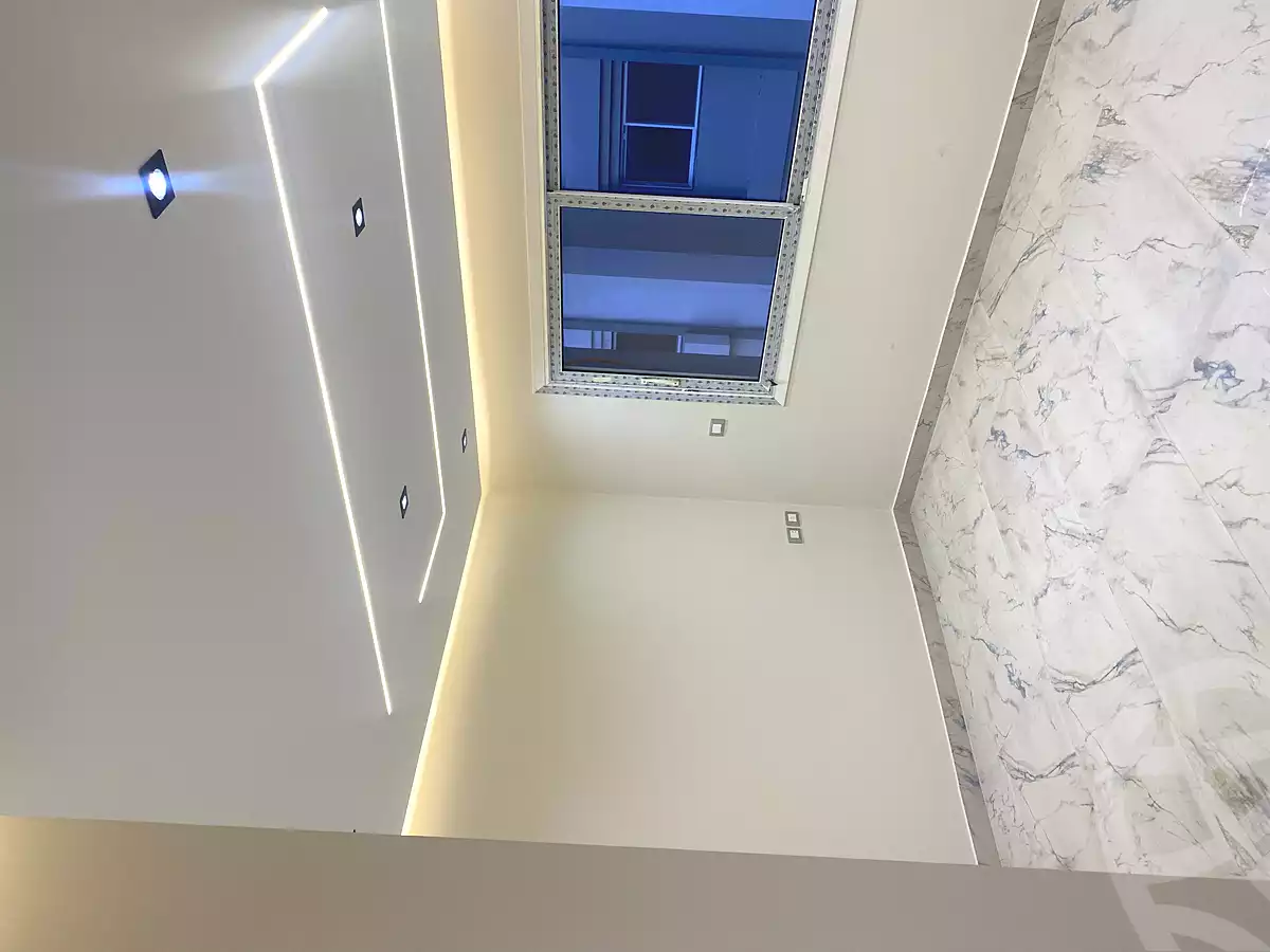 https://aqarmap.com.eg/ar/listing/7072551-for-rent-cairo-new-cairo-compounds-hyde-park-park-corner-hyde-park