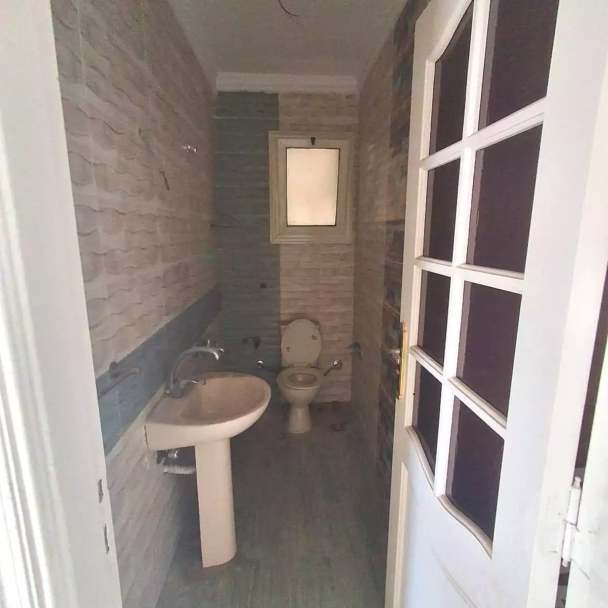 https://aqarmap.com.eg/ar/listing/7072632-for-rent-alexandria-sydy-bshr