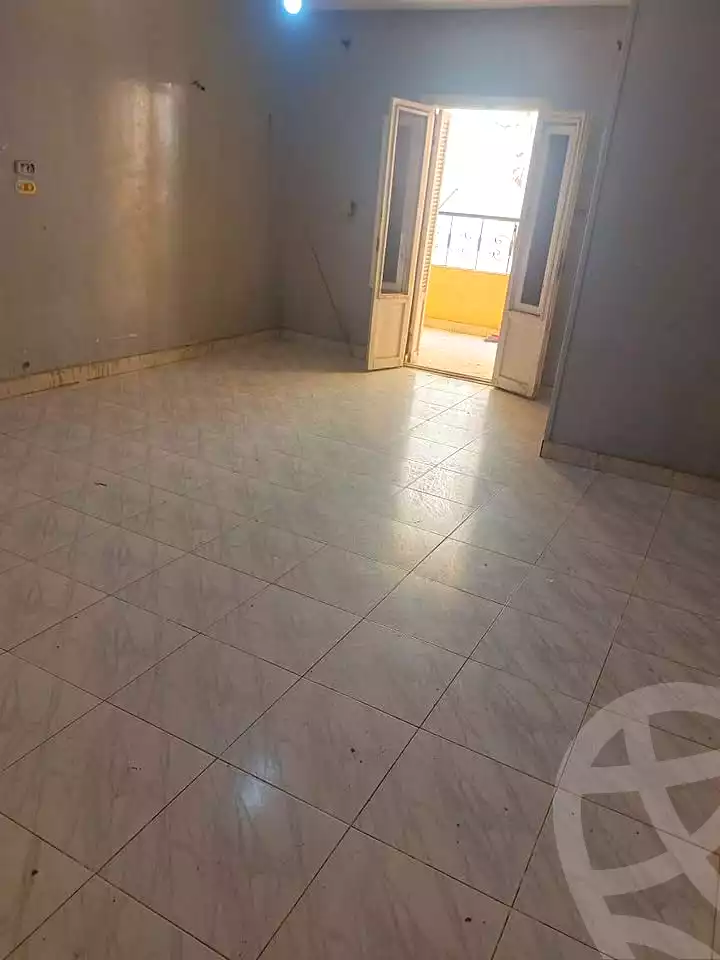 https://aqarmap.com.eg/ar/listing/7072658-for-sale-alexandria-al-agamy-lbytsh-shahr-al-assal-st