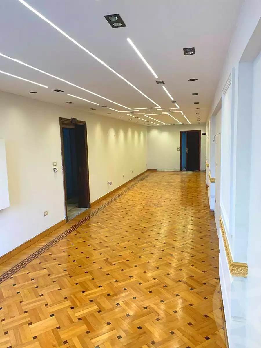 https://aqarmap.com.eg/ar/listing/7072863-for-sale-alexandria-al-agamy-el-hanouvel