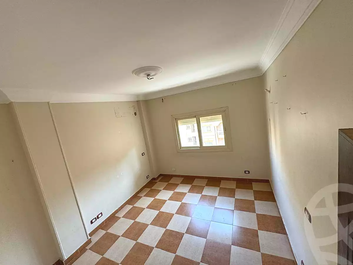 https://aqarmap.com.eg/ar/listing/7072902-for-rent-cairo-new-cairo-hy-skn-ljm-lmryky