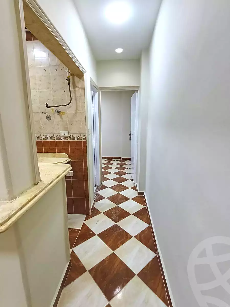 https://aqarmap.com.eg/ar/listing/7072918-for-sale-alexandria-lsywf-el-falki