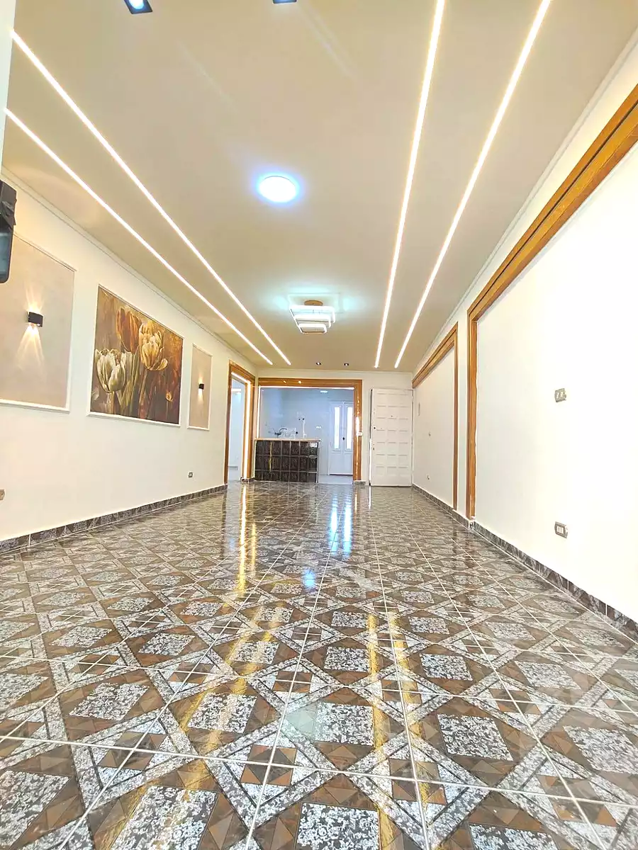 https://aqarmap.com.eg/ar/listing/7073283-for-sale-alexandria-al-agamy-shataa-el-nakheel