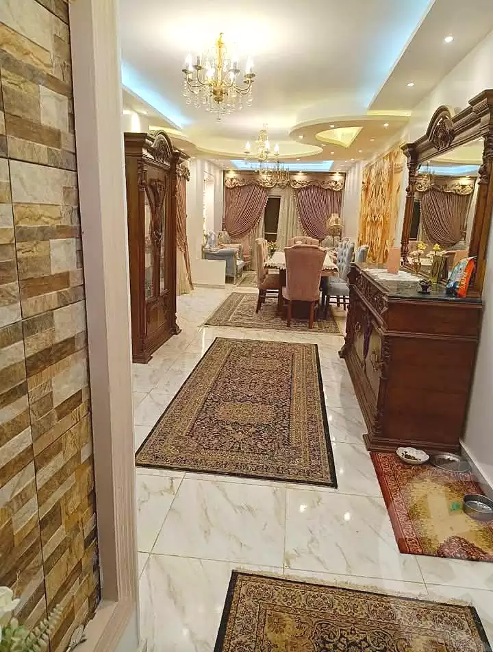 https://aqarmap.com.eg/ar/listing/7073301-for-sale-cairo-elnozha-Streettt-27