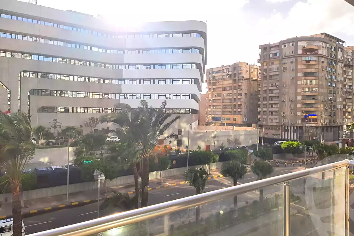 شقة بـ٤ غرف نوم في جراند فيو كومبلكس، صورة ١٧ من ١٧